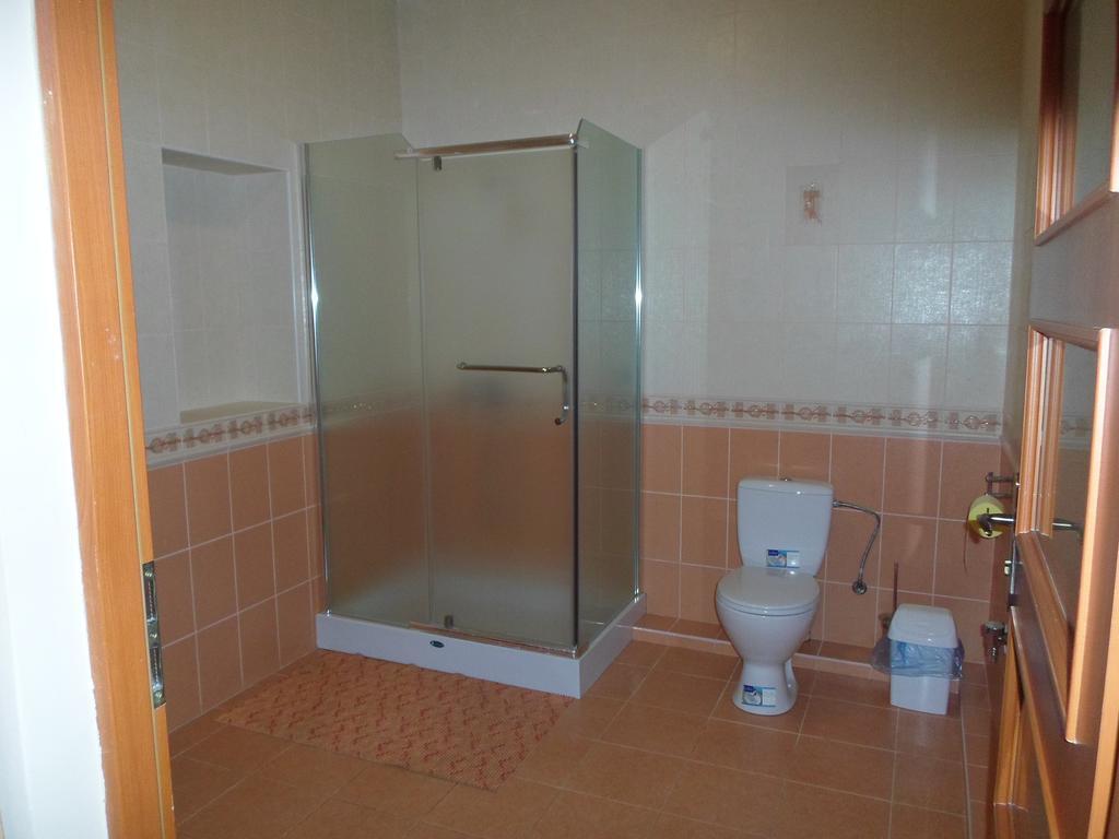 Piroshka Hotel Berehove  Εξωτερικό φωτογραφία