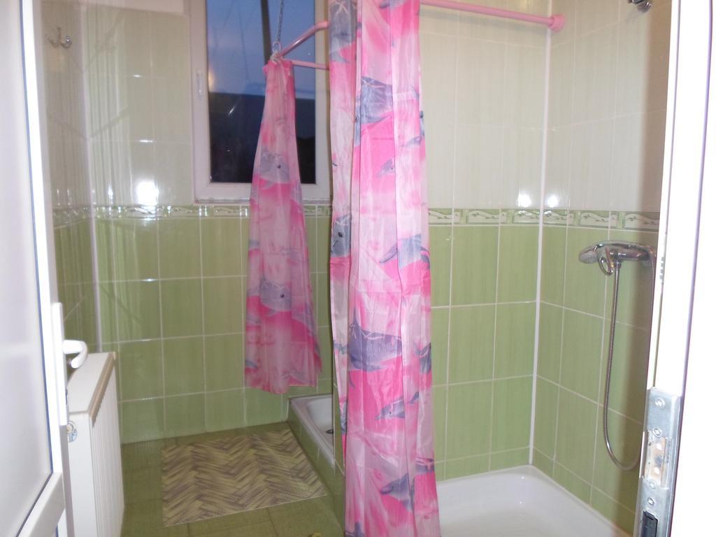 Piroshka Hotel Berehove  Εξωτερικό φωτογραφία